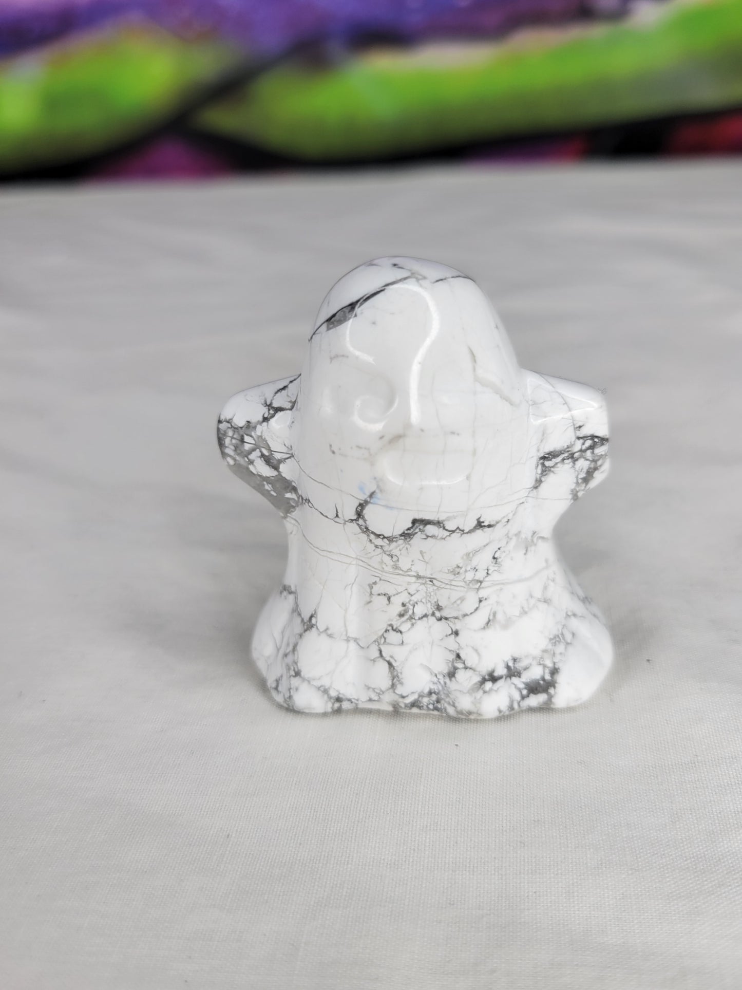 Howlite Ghost