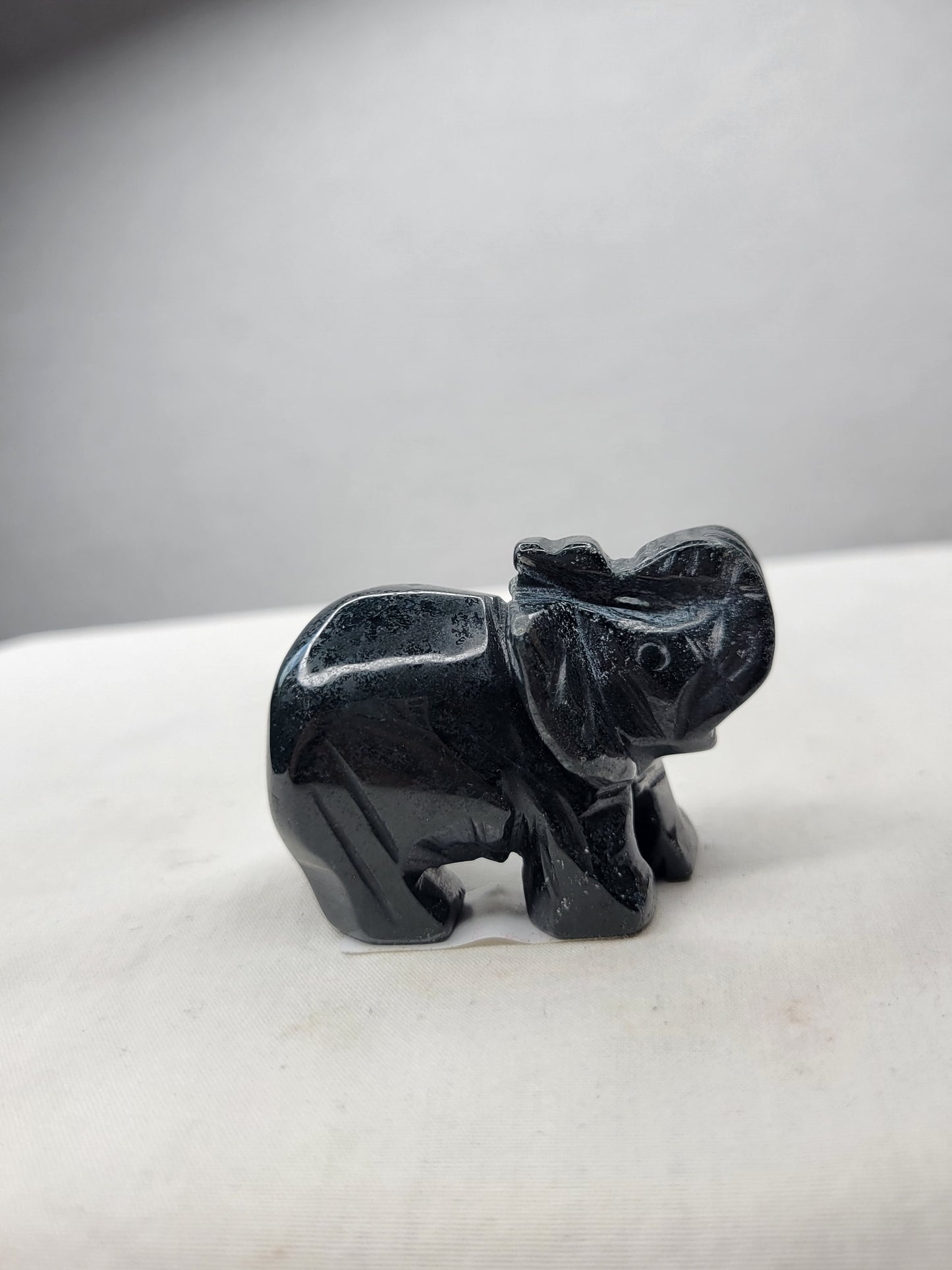 Moss agate Elephant